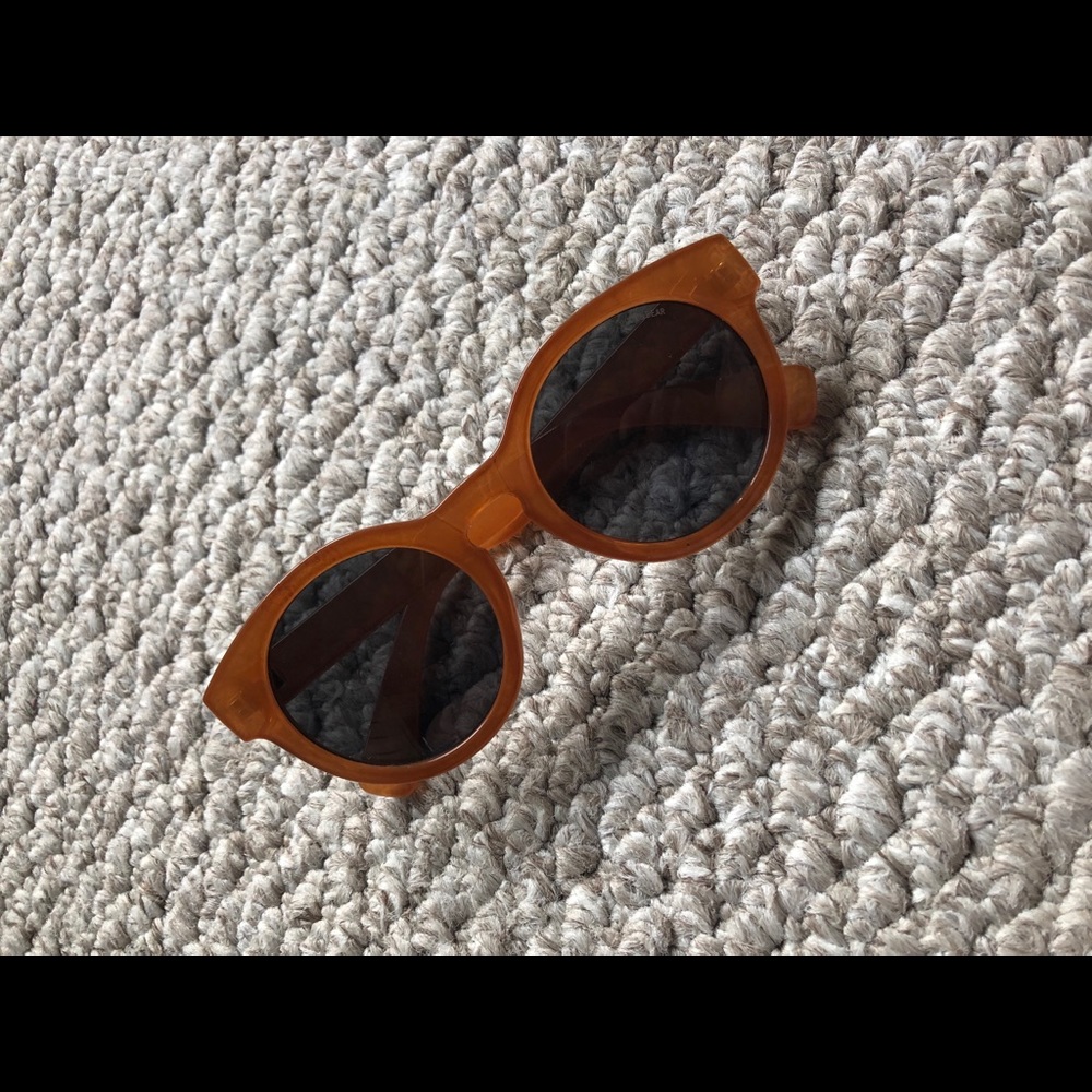 Brown Pull & Bear Oval Glasses